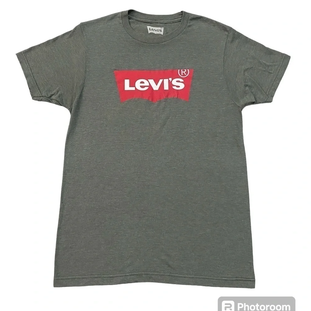 Levi’s Men Short Sleeve Tee size Small